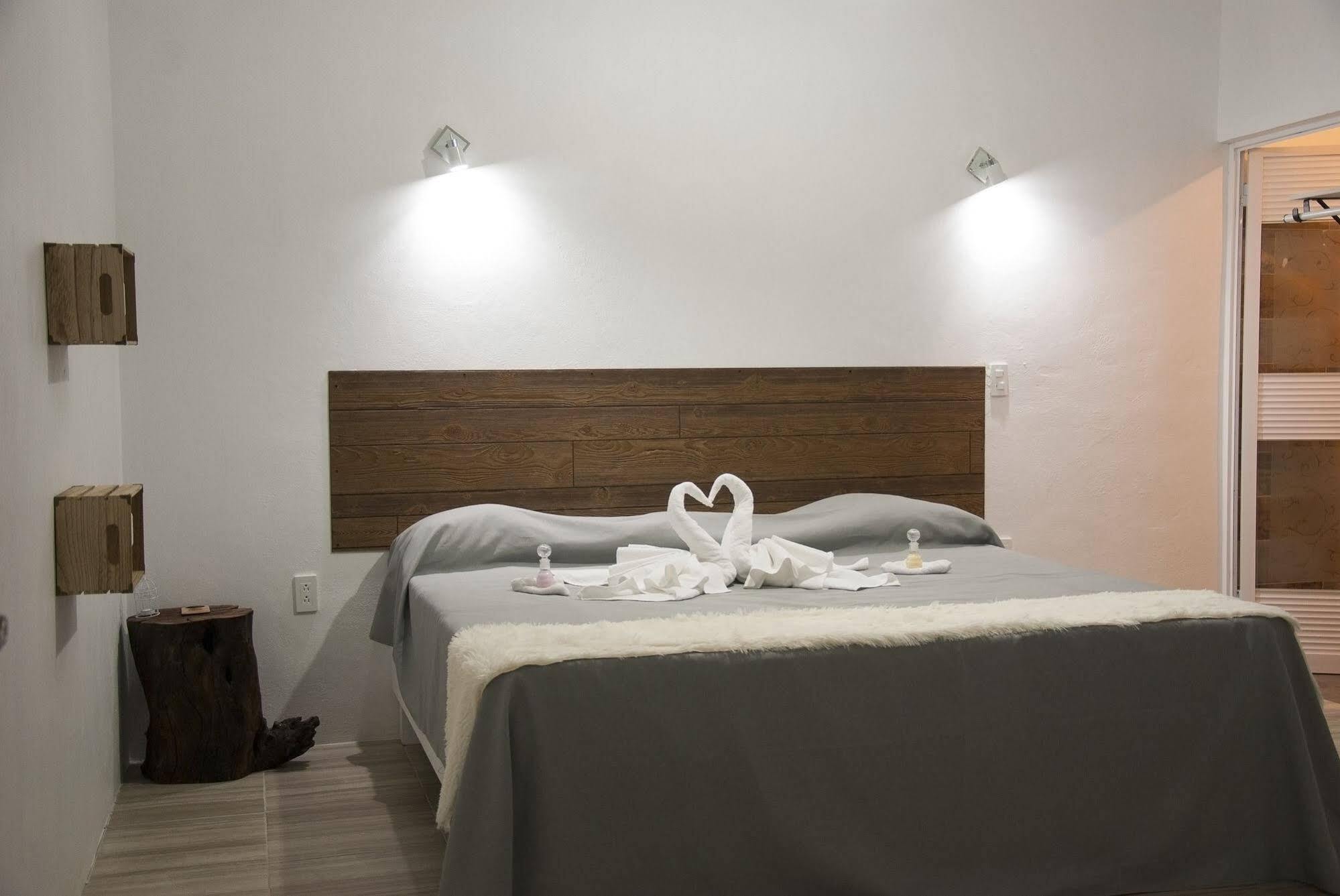 Hotel Karenina Oaxaca Экстерьер фото